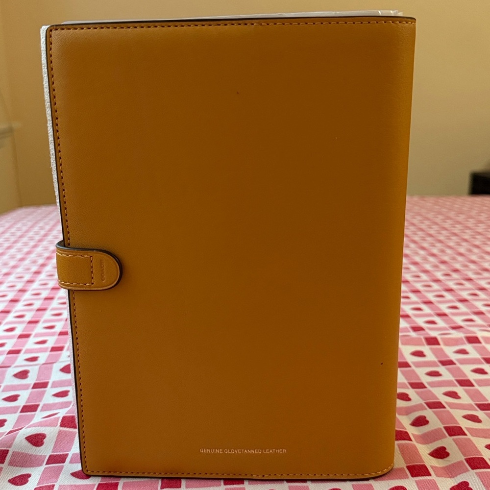 📙 COACH NOTEBOOK 📙 NWT 📙 - Picture 7 of 16